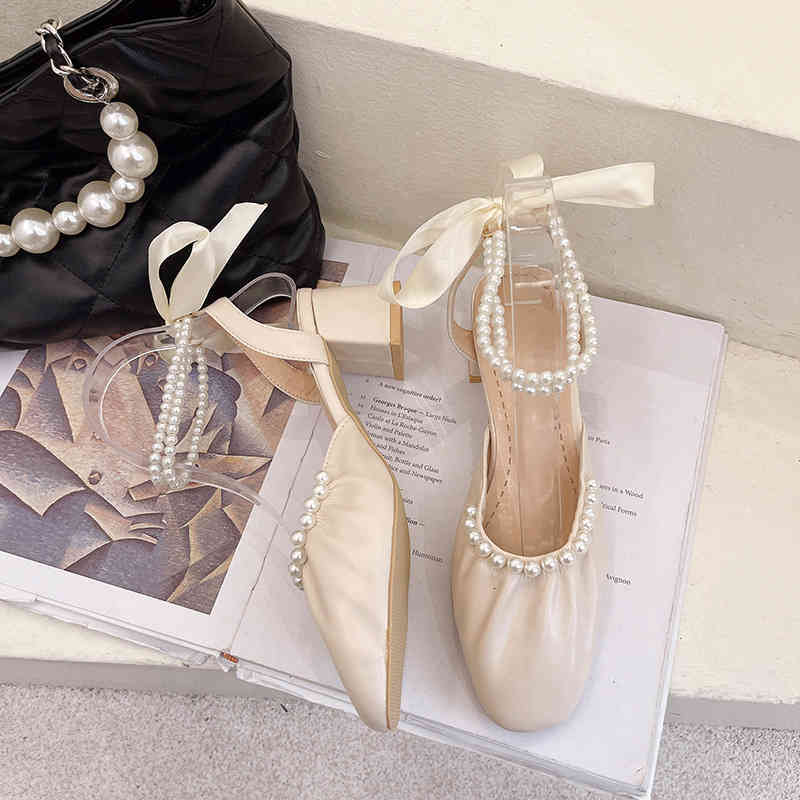Dress Shoes Designer Luxury French high-heeled shoes in the summer of year girl fairy style pearl one-line belt with skirt net red thick heel, Box
Dress Shoes Designer Luxury French high-heeled shoes in the summer of year girl fairy style pearl one-line belt with skirt net red thick heel, Box