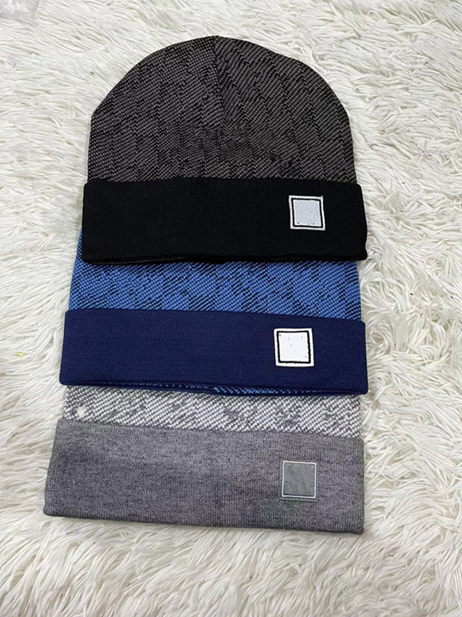 NEW 2022 Wholesale beanie Winter caps Hats Women and men Beanies with Real Raccoon Fur Pompoms Warm Girl Cap snapback pompon Beanie Hat Fashion Accessories 
NEW 2022 Wholesale beanie Winter caps Hats Women and men Beanies with Real Raccoon Fur Pompoms Warm Girl Cap snapback pompon Beanie Hat Fashion Accessories