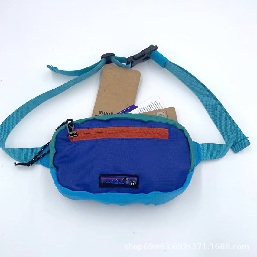 Designer Bags Mini Hip Mini Causal Outdoor Waist Bag for Men and Women, 18.5*10*5cm
Designer Bags Mini Hip Mini Causal Outdoor Waist Bag for Men and Women, 18.5*10*5cm