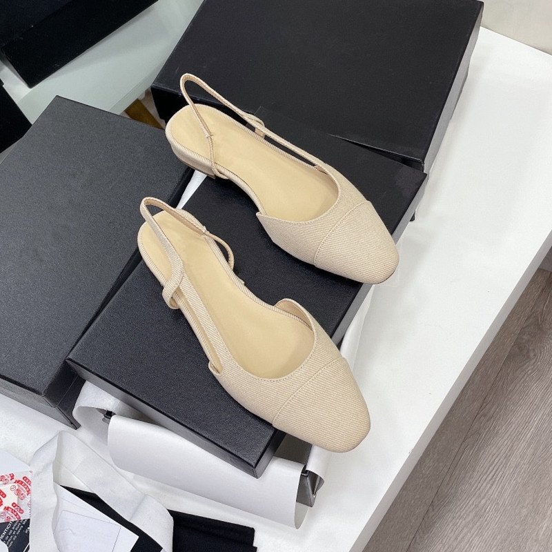 2021 New Women's Luxury Brand Sandals Top Quality Classics Designer Slip On Shallow Flats Shoes For Summer Sandals Genuine Leather Plus Size 34-42, 16
2021 New Women's Luxury Brand Sandals Top Quality Classics Designer Slip On Shallow Flats Shoes For Summer Sandals Genuine Leather Plus Size 34-42, 16