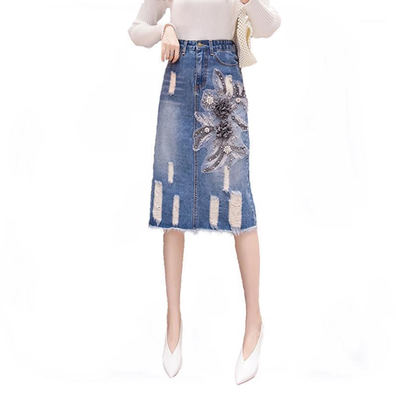 Skirts Denim Lady 2022 Spring Autumn High Waist Skirt Female Embroidered Medium Long Wild A-Line Package Hip Women, Blue
Skirts Denim Lady 2022 Spring Autumn High Waist Skirt Female Embroidered Medium Long Wild A-Line Package Hip Women, Blue