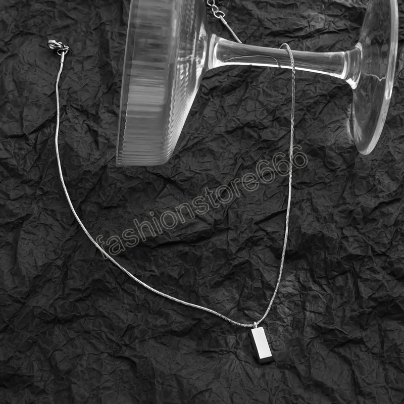 Simple Stainless Steel Chain with Cube Pendant Necklace for Women Trendy Silver Color Choker Necklace Fashion Jewelry Gifts
