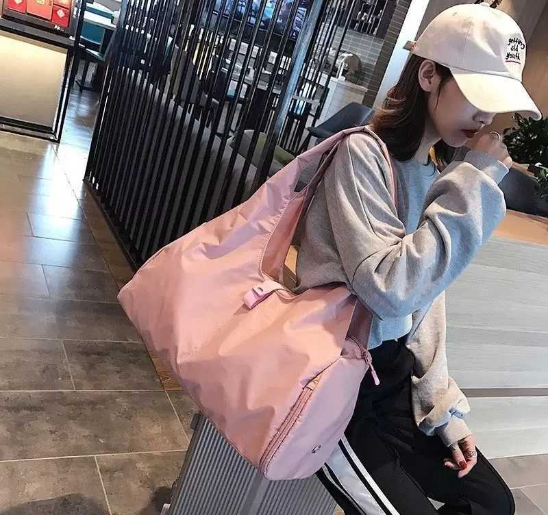 HBP 2022 Luxurys Bag Designers Men and Women Casual Travel Yoga Duffel Lulu Shopping Handbags
HBP 2022 Luxurys Bag Designers Men and Women Casual Travel Yoga Duffel Lulu Shopping Handbags