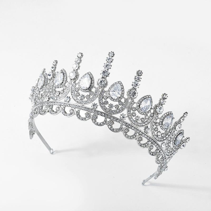 Hair Clips & Barrettes Luxury Zirconia Princess Crown Bridal Tiara Accessories Rhinestone Wedding Piece Women Prom HairbandHair
Hair Clips & Barrettes Luxury Zirconia Princess Crown Bridal Tiara Accessories Rhinestone Wedding Piece Women Prom HairbandHair