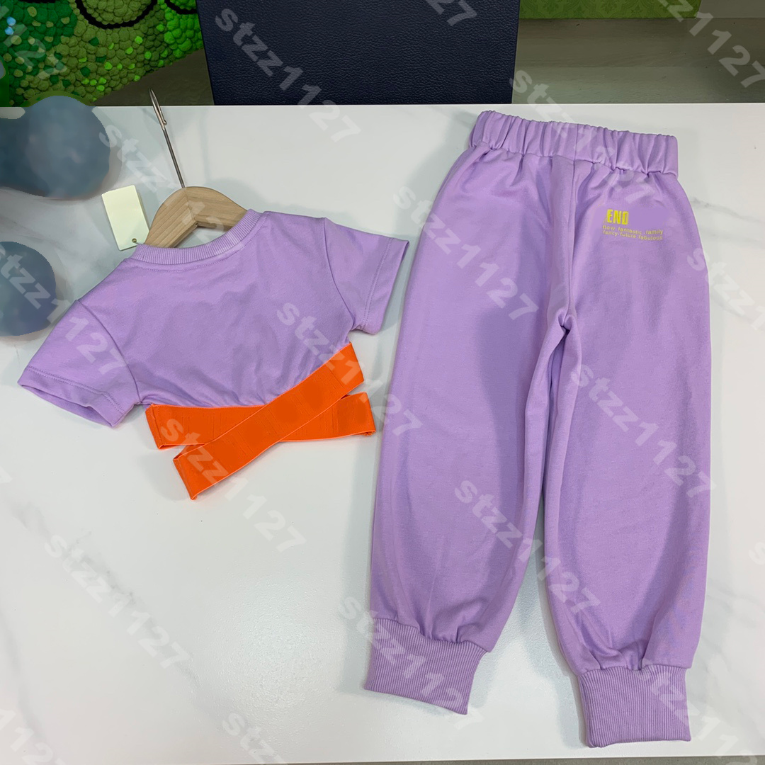 designer baby girl set cross t shirt pants 2 piece set luxury tracksuit cotton short sleeve tee sweatpants brother sister outfit logo g..cci brand kids clothes
designer baby girl set cross t shirt pants 2 piece set luxury tracksuit cotton short sleeve tee sweatpants brother sister outfit logo g..cci brand kids clothes