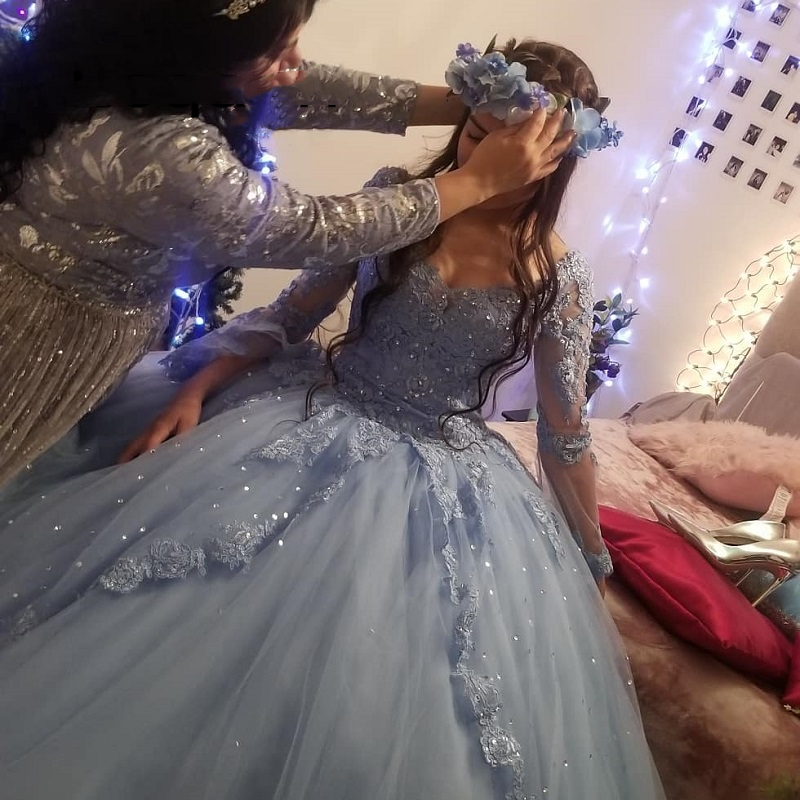 Charming Princess Quinceanera Dresses Ball Gown Bell Long Sleeve Light Sky Blue Lace Tulle Prom Debutante Sixteen Girls Sweet 16 Dress Juniors vestido