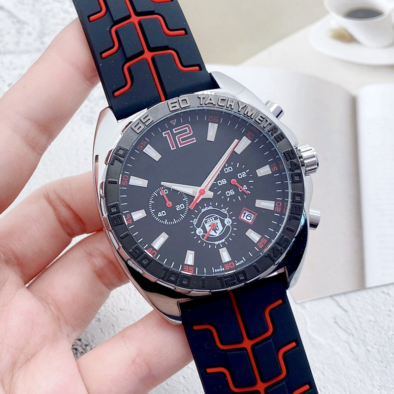 2022 New luxury mens watches All Dials Working Quartz Watch high quality Top Brand Chronograph clock Rubber belt fashion accessories montre Six needle work
2022 New luxury mens watches All Dials Working Quartz Watch high quality Top Brand Chronograph clock Rubber belt fashion accessories montre Six needle work
