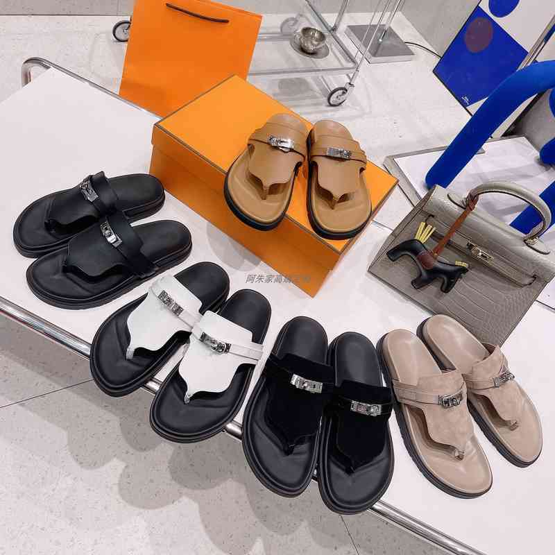 Original Empire Herme Slipper Herringbone Women Wear Flip Flops Outside in Summer. 2022 New Couple Thick Bottom Metal Buckle Second Uncle Sandals and Slippers, Brown
Original Empire Herme Slipper Herringbone Women Wear Flip Flops Outside in Summer. 2022 New Couple Thick Bottom Metal Buckle Second Uncle Sandals and Slippers, Brown