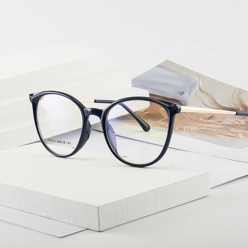 Sunglasses Myopia Glasses Frame Women Men Nearsighted Finished Round Eyeglasses Students Short Sight Eyewear -1.0 -2.0 -3.0 -4.0Sunglasses
Sunglasses Myopia Glasses Frame Women Men Nearsighted Finished Round Eyeglasses Students Short Sight Eyewear -1.0 -2.0 -3.0 -4.0Sunglasses