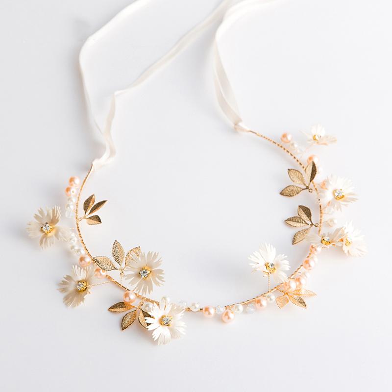 Hair Clips & Barrettes Simple Little Daisy Crystal Headband Bridal Wedding Ornaments Pearl Women Handmade Hairpiece Girls Jewelry
Hair Clips & Barrettes Simple Little Daisy Crystal Headband Bridal Wedding Ornaments Pearl Women Handmade Hairpiece Girls Jewelry