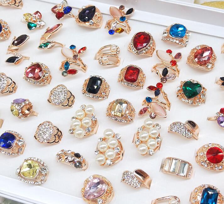 Multicolor Exaggerated rose gold gem Ring Hybrid models many size Lady/girl Fashion jewelry mix style 50pcs/lot
Multicolor Exaggerated rose gold gem Ring Hybrid models many size Lady/girl Fashion jewelry mix style 50pcs/lot