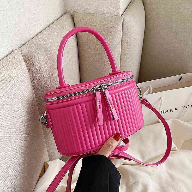 Shopping Bagsluxe Mini Box Pu Leather Sling Crossbody Bag With Short Handle For Woman Cute Phone Shoulder Handbag Kawaii Baking 220323, Blue
Shopping Bagsluxe Mini Box Pu Leather Sling Crossbody Bag With Short Handle For Woman Cute Phone Shoulder Handbag Kawaii Baking 220323, Blue