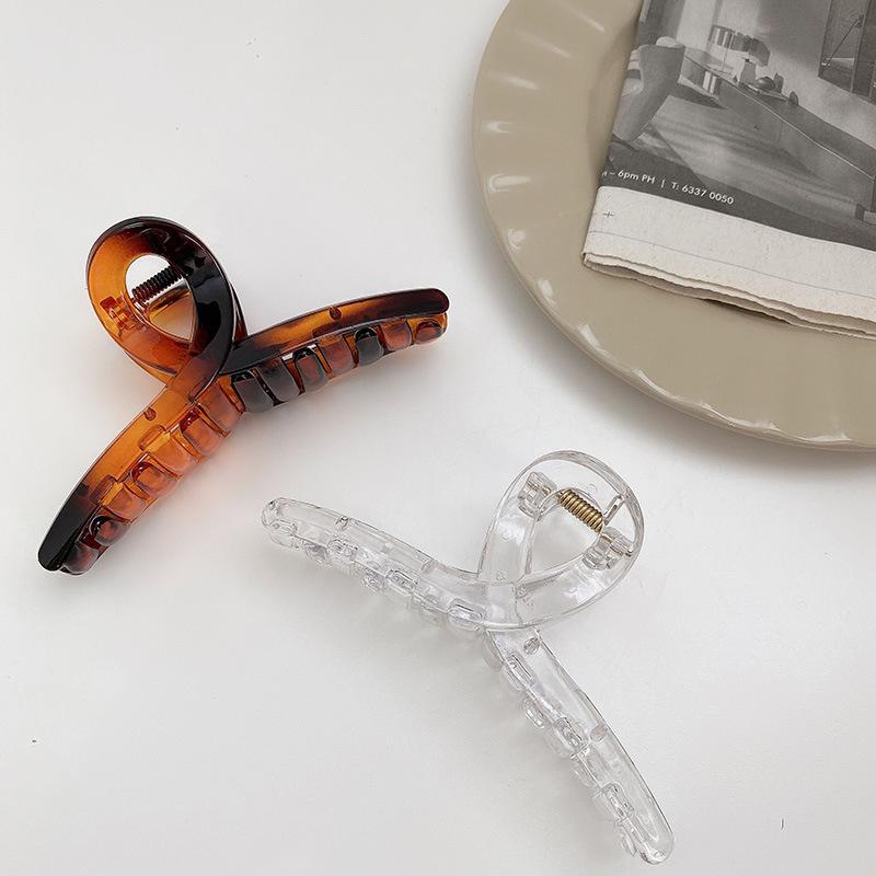 Hair Clips & Barrettes Korean Ins Bath Plate Grab Clip Cross Large Headdress Back Head Simple Style Temperament HairpinHair
Hair Clips & Barrettes Korean Ins Bath Plate Grab Clip Cross Large Headdress Back Head Simple Style Temperament HairpinHair