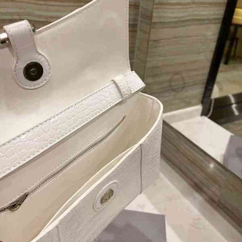 Shoulder Bags Leather Hourglass White Crossbody Women Handbags Designers Shoppers Tote Brand Messenger Vintage Wallet Female Purses 211111
Shoulder Bags Leather Hourglass White Crossbody Women Handbags Designers Shoppers Tote Brand Messenger Vintage Wallet Female Purses 211111