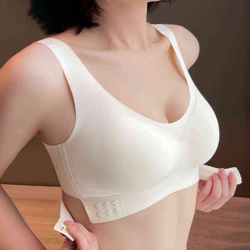 Asha&Vicki Seamless No Steel Ring Latex Cup Cross Front Buckle Maintenance Underwear Women Bra Gather Up Support Correction T220726
Asha&Vicki Seamless No Steel Ring Latex Cup Cross Front Buckle Maintenance Underwear Women Bra Gather Up Support Correction T220726