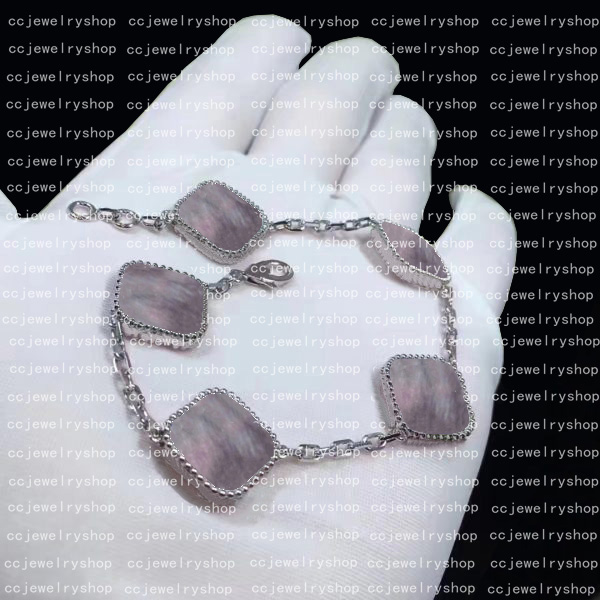 11 Colors Fashion Classic 4/Four Leaf Clover Charm Bracelets Bangle Chain 18K Gold Agate Shell Mother-of-Pearl Wedding Mother's Day Jewelry Women gi
11 Colors Fashion Classic 4/Four Leaf Clover Charm Bracelets Bangle Chain 18K Gold Agate Shell Mother-of-Pearl Wedding Mother's Day Jewelry Women gi