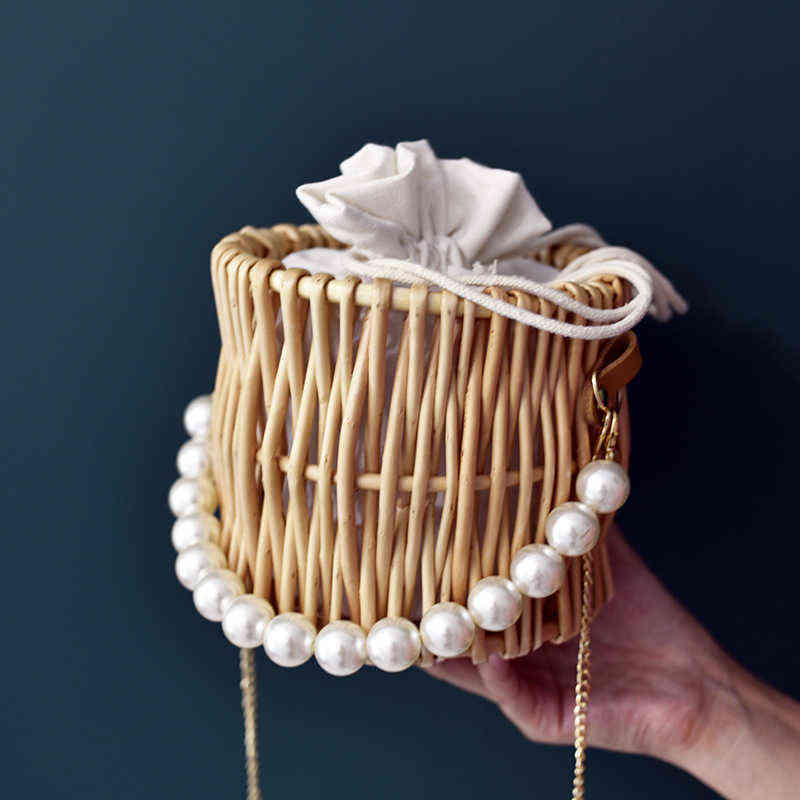 Pearl Bag Women's New Hand Woven Bag Handbag 220614, Round pearl bag 
Pearl Bag Women's New Hand Woven Bag Handbag 220614, Round pearl bag