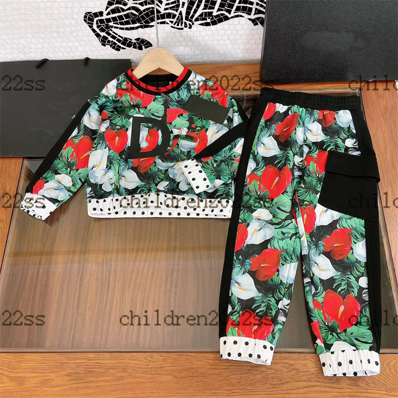 2022FW flower printing pullover with pants sets luxury girls autumn sets red long sleeve hooded deisgner trousers high-end tracksuits fashion sweatshirts 110-160cm, 1#
2022FW flower printing pullover with pants sets luxury girls autumn sets red long sleeve hooded deisgner trousers high-end tracksuits fashion sweatshirts 110-160cm, 1#