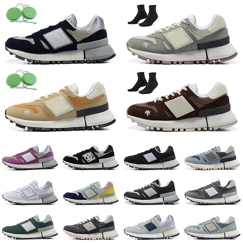 Kith 10th Anniversary x RC 1300 Original Running Shoes Sports Navy Pigment Athletic Tokyo Design Marbled Blue Summer Fog Tan 1300 1300s Men Women Trainers Sneakers, 36-45 grey teal
Kith 10th Anniversary x RC 1300 Original Running Shoes Sports Navy Pigment Athletic Tokyo Design Marbled Blue Summer Fog Tan 1300 1300s Men Women Trainers Sneakers, 36-45 grey teal