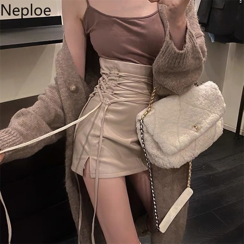 Neploe Woman Bodycon Skirts High Waist Y2K Jupe Chic Bandage Split PU Faldas De Mujer Black Sexy Mini Punk Goth 220401
Neploe Woman Bodycon Skirts High Waist Y2K Jupe Chic Bandage Split PU Faldas De Mujer Black Sexy Mini Punk Goth 220401