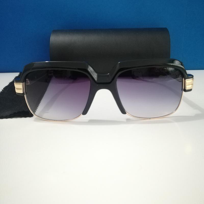 Sunglasses Classic Retro Fashion Designer Half Frame 18K Gold Trim For Men And Women Brand Oversized Sun Glasses UV400
Sunglasses Classic Retro Fashion Designer Half Frame 18K Gold Trim For Men And Women Brand Oversized Sun Glasses UV400