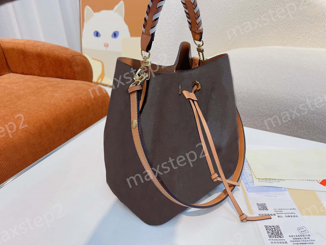 2022 Designer NEO Bucket bag BB Womens Noe Shoulder bag Luxury CrossBody Damier Azur coated canvas handbag Drawstring Clutch Bags Wallet Purse m56889, 01
2022 Designer NEO Bucket bag BB Womens Noe Shoulder bag Luxury CrossBody Damier Azur coated canvas handbag Drawstring Clutch Bags Wallet Purse m56889, 01