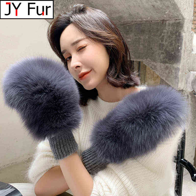 2022 New Women Winter Luxury Real Fox Fur Gloves Wool Knitting Mitten Girls Ski Gloves Warm Fur Mittens Russian Lady Wrist Glove T220730
2022 New Women Winter Luxury Real Fox Fur Gloves Wool Knitting Mitten Girls Ski Gloves Warm Fur Mittens Russian Lady Wrist Glove T220730