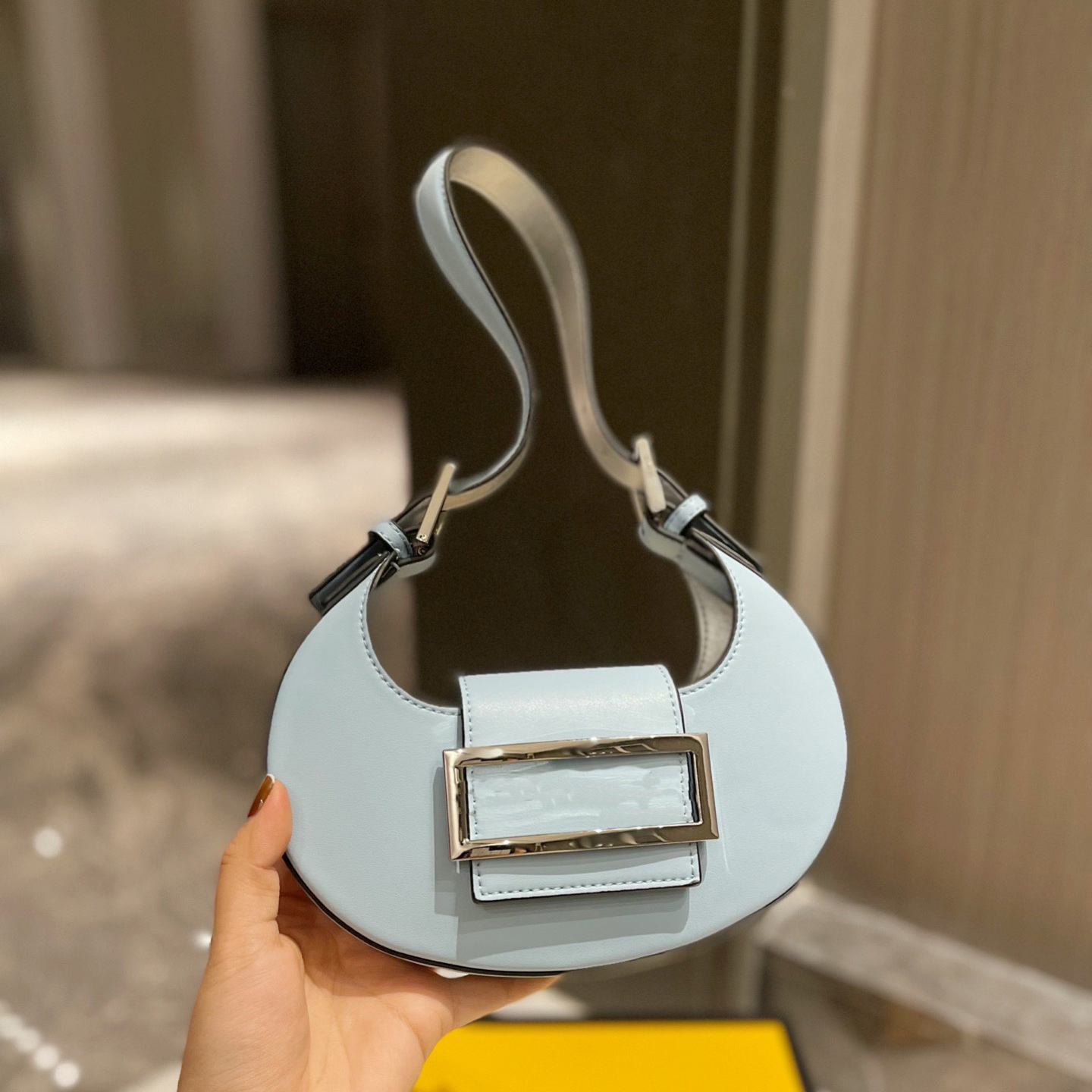 Women Bags Lady Croissant Fashion Bag Underarms ladybag Star Loves Underarmbag Cross Shoulderbag Necessary Handbag Handbags Suit-bags Casual Tote-bags, White
Women Bags Lady Croissant Fashion Bag Underarms ladybag Star Loves Underarmbag Cross Shoulderbag Necessary Handbag Handbags Suit-bags Casual Tote-bags, White