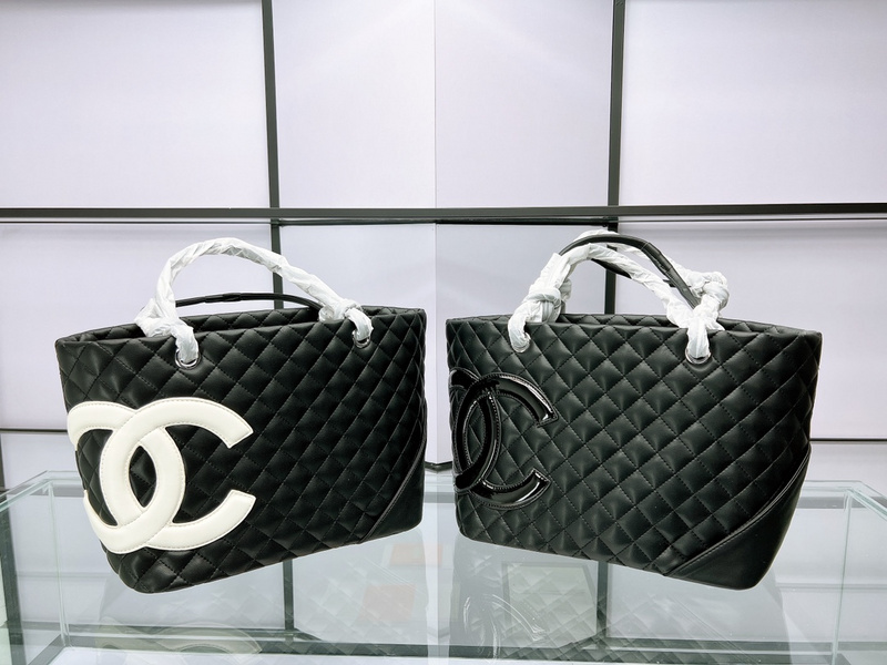 Classic CHANEL Patterns Men Women cases Luxury Brand Designer Crossbody Bags High Quality handbag Leather CC Shopping bag gqghwfgwf, 23 30x23cm
Classic CHANEL Patterns Men Women cases Luxury Brand Designer Crossbody Bags High Quality handbag Leather CC Shopping bag gqghwfgwf, 23 30x23cm