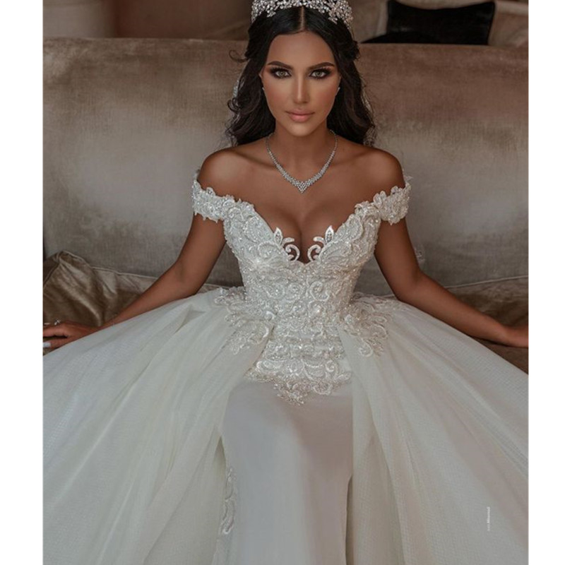 Elegant White Long Sleeves Wedding Gown Floral Lace Mermaid Bridal Gown with Detachable Train