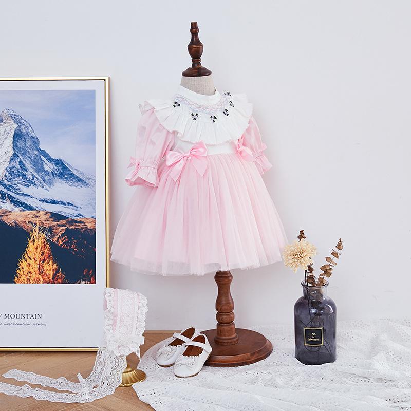 Girl's Dresses Infant Girl Smocked Dress Children Spanish Boutique Clothes Baby Embroidery Frocks Toddler Girls Hand YJ027Girl's, Lb8
Girl's Dresses Infant Girl Smocked Dress Children Spanish Boutique Clothes Baby Embroidery Frocks Toddler Girls Hand YJ027Girl's, Lb8