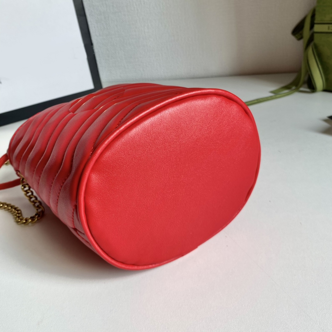 Fashion Brand Marmont bag Love heart Bucket bag Wave Pattern Satchel Shoulder Bags Chain Handbags Crossbody Purse Lady Leather Classic Style Tote Backpack, Red-26cm
Fashion Brand Marmont bag Love heart Bucket bag Wave Pattern Satchel Shoulder Bags Chain Handbags Crossbody Purse Lady Leather Classic Style Tote Backpack, Red-26cm