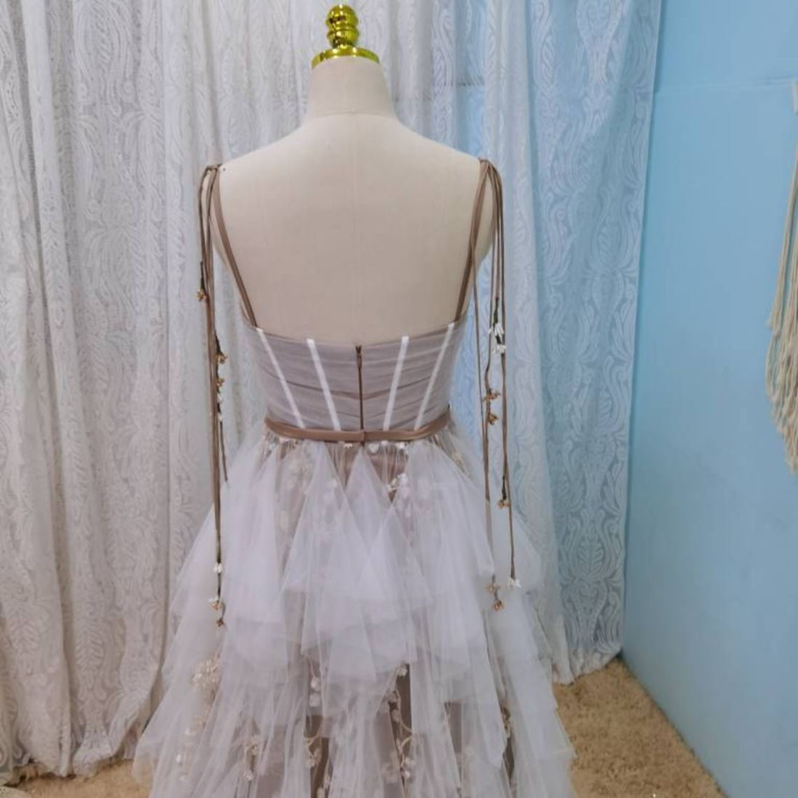 Bohemian Wedding Dresses Lace Appliqued Bridal Gowns A Line Sweep Train Tulle robe de mariee