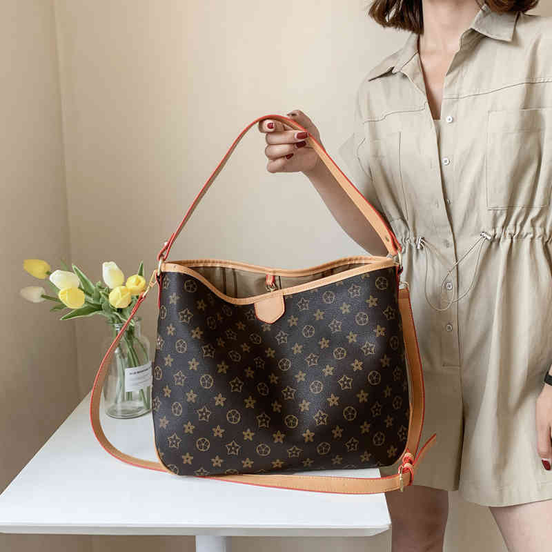 Ladies Fashion Luxury Brand Tide Bag Wholesale Shopping Single Shoulder New High Capacity Tote Messenger Female, Coffee
Ladies Fashion Luxury Brand Tide Bag Wholesale Shopping Single Shoulder New High Capacity Tote Messenger Female, Coffee