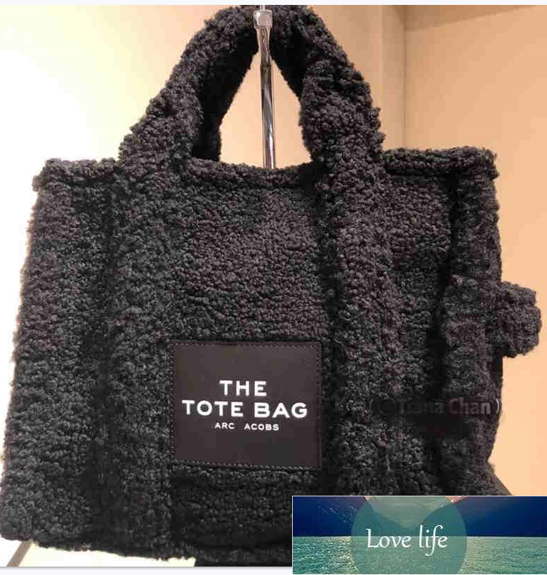 Lamb Wool Portable Shoulder MessengerBag Shoulder Bag Letter Print Classic Plush Tote Evening Bags Fashion, As pic
Lamb Wool Portable Shoulder MessengerBag Shoulder Bag Letter Print Classic Plush Tote Evening Bags Fashion, As pic
