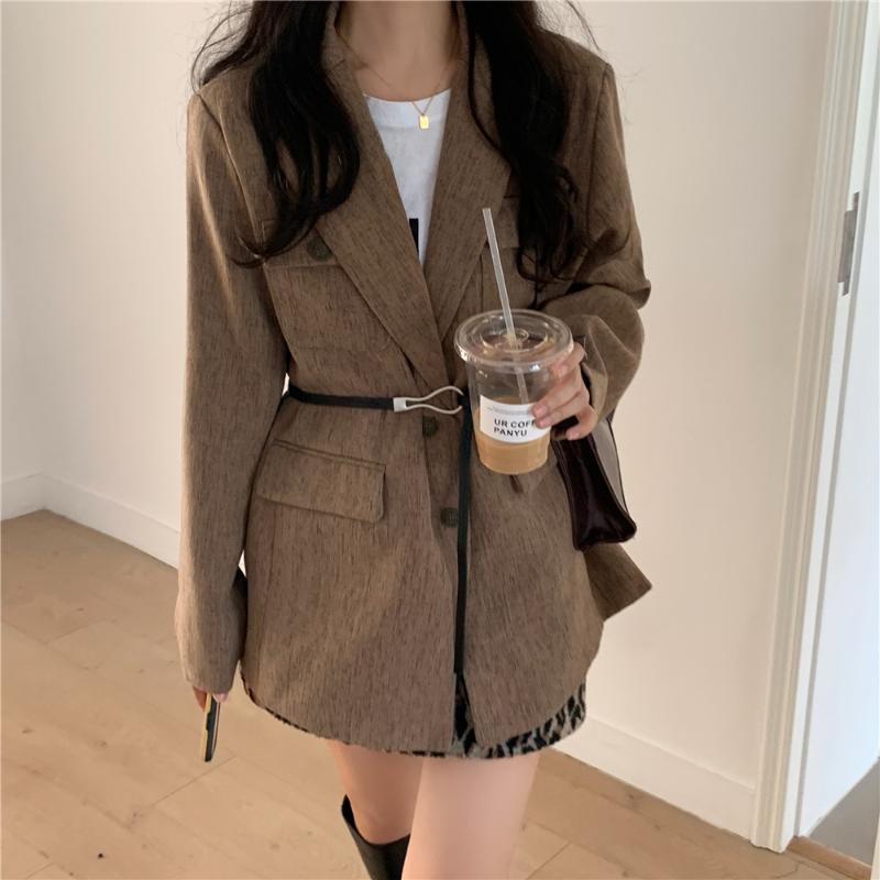 Women's Suits & Blazers Autumn Winter Women's Jacket With Belt Notched Office Lady Outerwear England Style Solid Cardigan TopsWomen's, Khaki
Women's Suits & Blazers Autumn Winter Women's Jacket With Belt Notched Office Lady Outerwear England Style Solid Cardigan TopsWomen's, Khaki