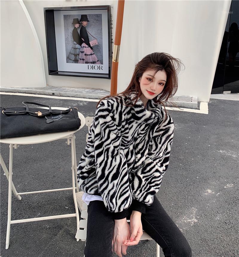 Women's Hoodies & Sweatshirts Autumn Women Vintage Zebra Print Fashion Plush Hoodie Loose Hooded Pullovers College Man, Hoody
Women's Hoodies & Sweatshirts Autumn Women Vintage Zebra Print Fashion Plush Hoodie Loose Hooded Pullovers College Man, Hoody