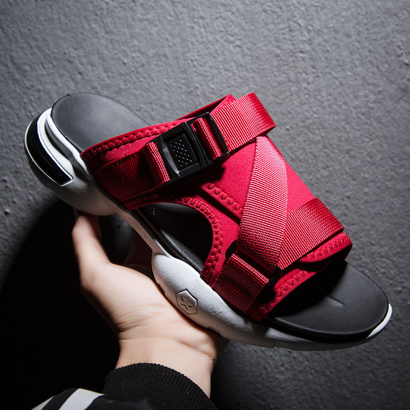 Summer Outdoor Beach Men Sandals Men Comfortable Sandals Man's Beach Slippers Non-Slip Soft Rubber Men's Water Shoes CX220326