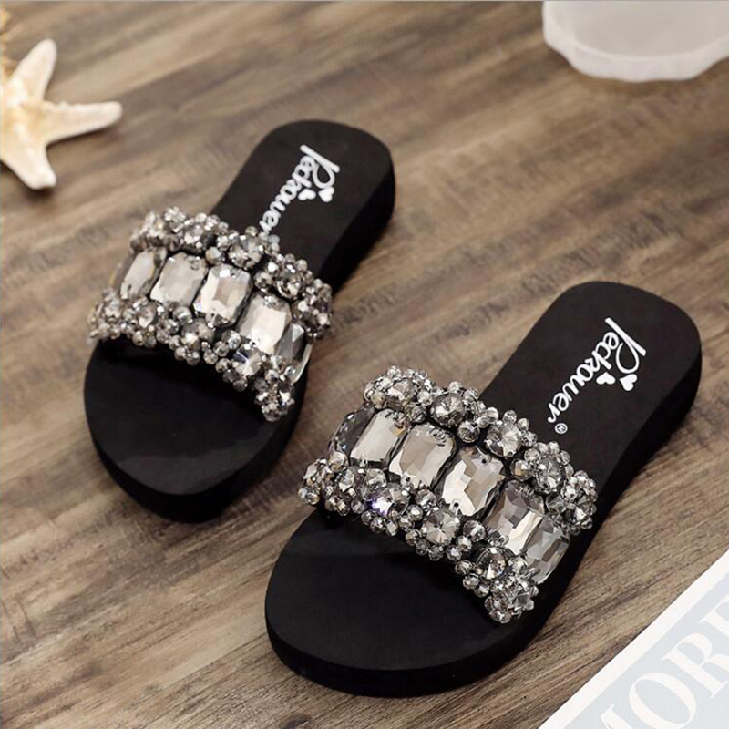 Childrens slippers girls slippers sweet summer shoes lovely kids slippers gem princess shoes parent child shoes s76 220426