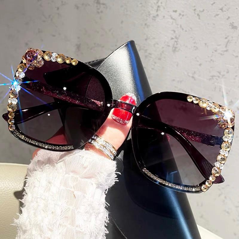 Sunglasses Retro Elegant Women Polarized Brand Designer Luxury Diamond Square Sun Glasses Driver Goggles Oculos Gafas
Sunglasses Retro Elegant Women Polarized Brand Designer Luxury Diamond Square Sun Glasses Driver Goggles Oculos Gafas