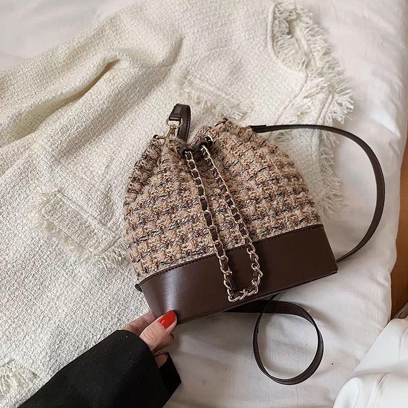 NEW LY Quality Women Drawstring Bucket Bags Tweed Cross Body Shoulder Clutch Outdoor Sacoche Purses Famous Designer Cosmetic Pouch Luxury_handbags KKDDBZA 10, Extra freight
NEW LY Quality Women Drawstring Bucket Bags Tweed Cross Body Shoulder Clutch Outdoor Sacoche Purses Famous Designer Cosmetic Pouch Luxury_handbags KKDDBZA 10, Extra freight