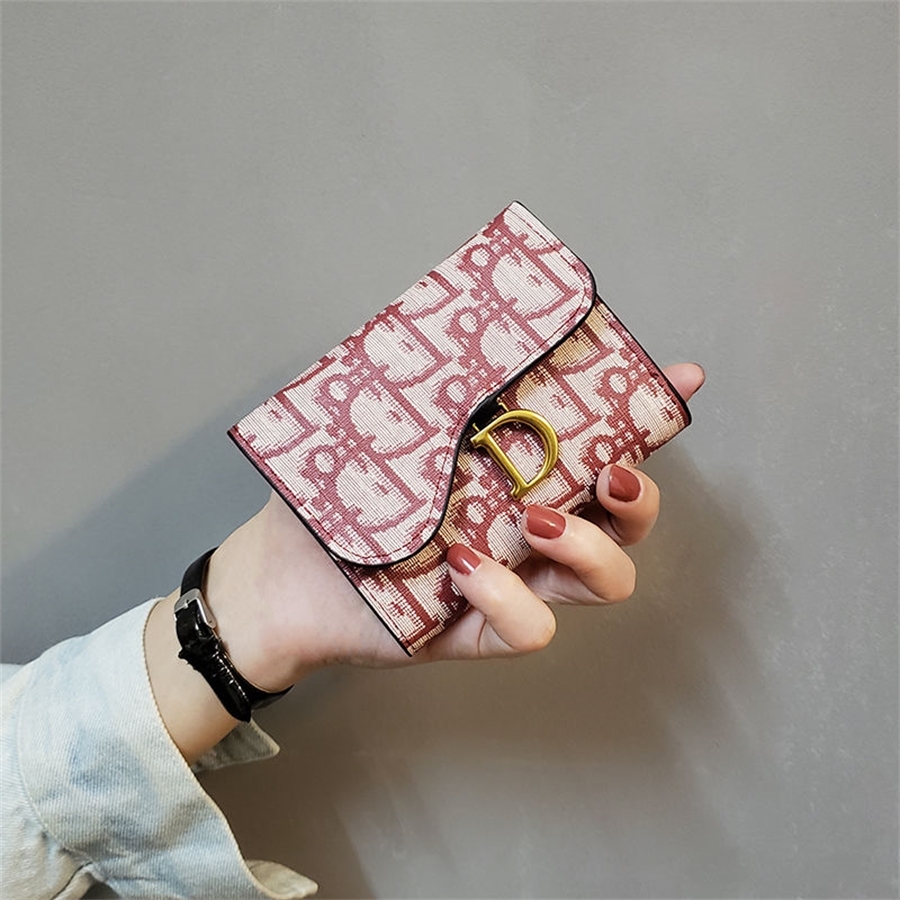 20% OFF 2022 high quality new fashion trendy bags Europe and the United States D brand women's small short Student Korean version zero wallet women card foreskin clip, Black (short)
20% OFF 2022 high quality new fashion trendy bags Europe and the United States D brand women's small short Student Korean version zero wallet women card foreskin clip, Black (short)