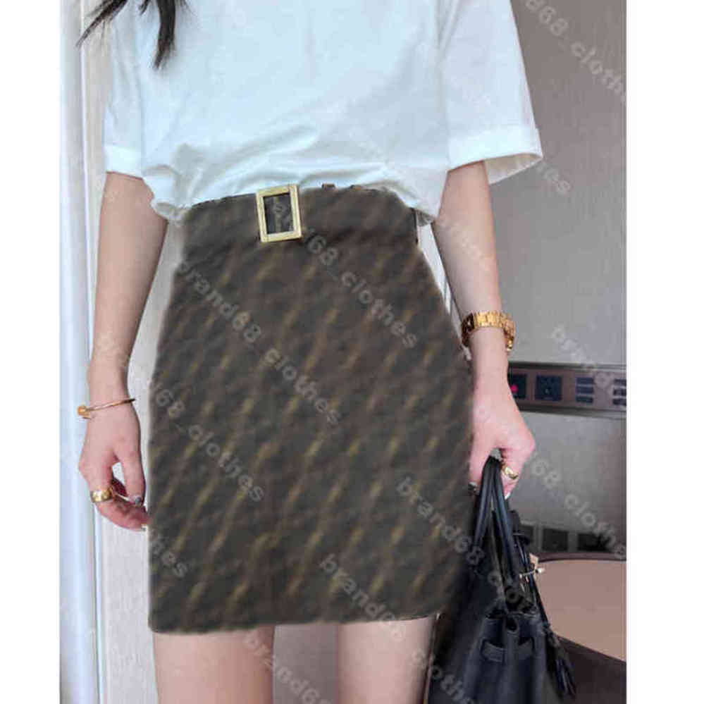 Fashion Women High waist skirt Gift belt shorts Sexy miniskirt Letter logo f..di BrandIns Retro All-match Streetwear 5A womens Designer Clothes a1
Fashion Women High waist skirt Gift belt shorts Sexy miniskirt Letter logo f..di BrandIns Retro All-match Streetwear 5A womens Designer Clothes a1