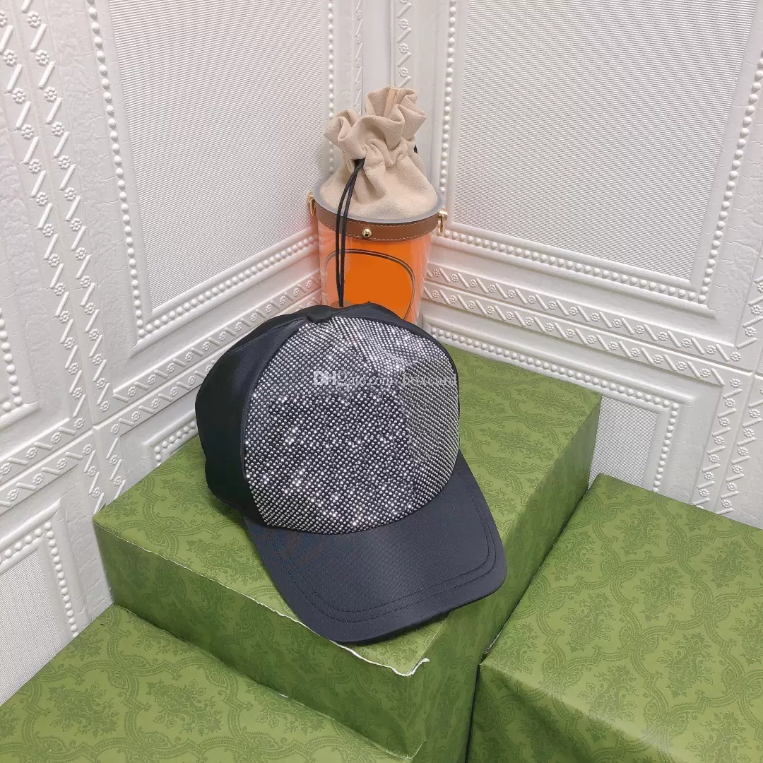 Sparkle Diamond Letter Bucket Hat Unisex Street Style Rhinestone Fisherman Hats Couple Crystal Ball Caps Snapbacks, 2#
Sparkle Diamond Letter Bucket Hat Unisex Street Style Rhinestone Fisherman Hats Couple Crystal Ball Caps Snapbacks, 2#