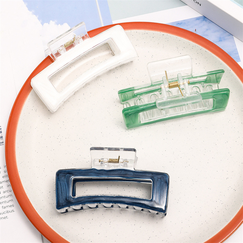 Length 8.5 CM Drop Oil Color Square Hair Clamp Women Hollow Out Resin Plastic Hair Clips European Lady Ponytail Geometric Medium Hairpins Headdress Claw Ornaments 
Length 8.5 CM Drop Oil Color Square Hair Clamp Women Hollow Out Resin Plastic Hair Clips European Lady Ponytail Geometric Medium Hairpins Headdress Claw Ornaments