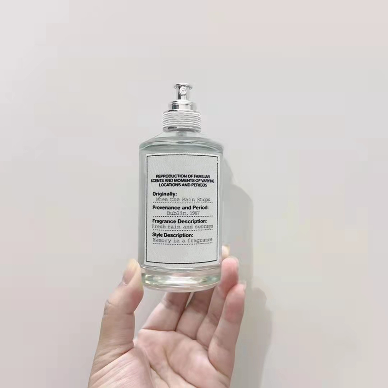 Newest arrival Perfume When the Rain stops 100ml jazz club sailing day beach walk Paris Unisex Fragrance Long Lasting Smell Cologne Spray 
Newest arrival Perfume When the Rain stops 100ml jazz club sailing day beach walk Paris Unisex Fragrance Long Lasting Smell Cologne Spray