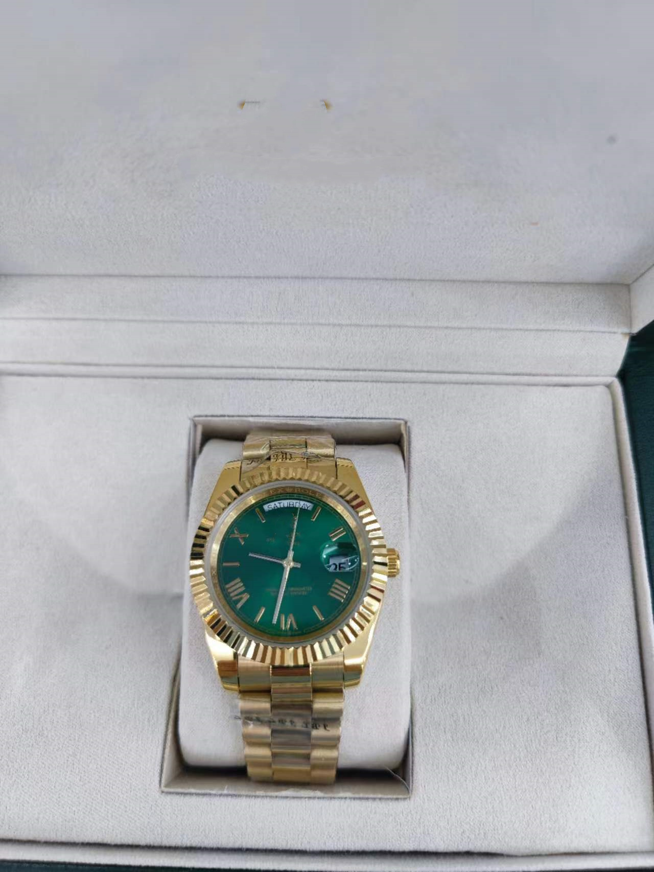 with original box Mens Mechanical Watches 41MM Automatic Full Stainless steel Luminous Waterproof Quartz man Watch Couples Style Classic Wristwatches 2813, Style 6
with original box Mens Mechanical Watches 41MM Automatic Full Stainless steel Luminous Waterproof Quartz man Watch Couples Style Classic Wristwatches 2813, Style 6
