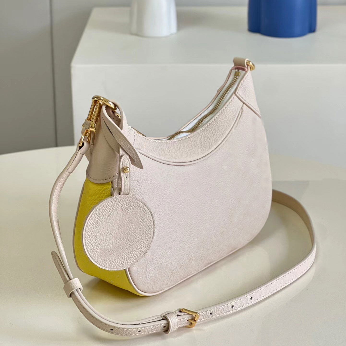 2022 BAGATELLE BB Mini Hobo Bag Monograms Casual Leather Elegant Logo Womens Designers Handbag Luxurys CrossBody Shoulder Bags Designer Handle Bag o2bA#, Customize
2022 BAGATELLE BB Mini Hobo Bag Monograms Casual Leather Elegant Logo Womens Designers Handbag Luxurys CrossBody Shoulder Bags Designer Handle Bag o2bA#, Customize