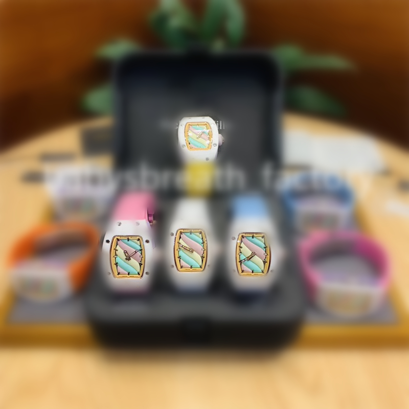 07 Montre de luxe luxury watch women watches Automatic machine movement ceramic case rubber strap Candy marshmallow Wristwatches, As picture
07 Montre de luxe luxury watch women watches Automatic machine movement ceramic case rubber strap Candy marshmallow Wristwatches, As picture