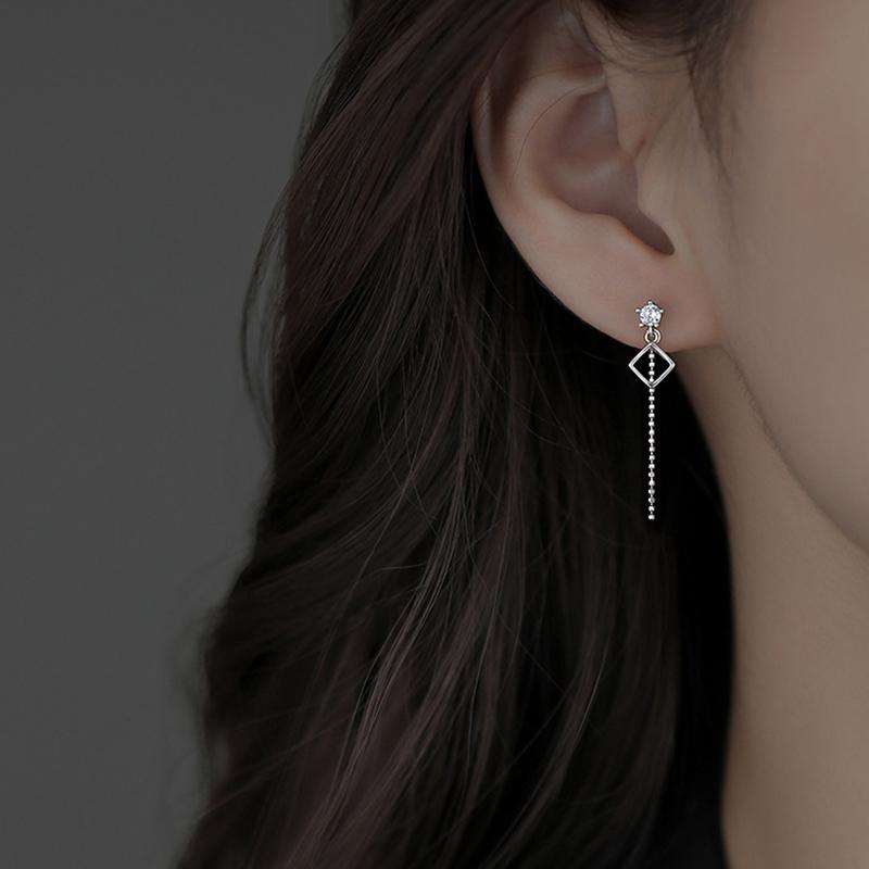 Dangle & Chandelier Holiday Gift Asymmetric Flash Diamond Earrings Style Tassel Geometric Women's Party Wedding JewelryDangle
Dangle & Chandelier Holiday Gift Asymmetric Flash Diamond Earrings Style Tassel Geometric Women's Party Wedding JewelryDangle